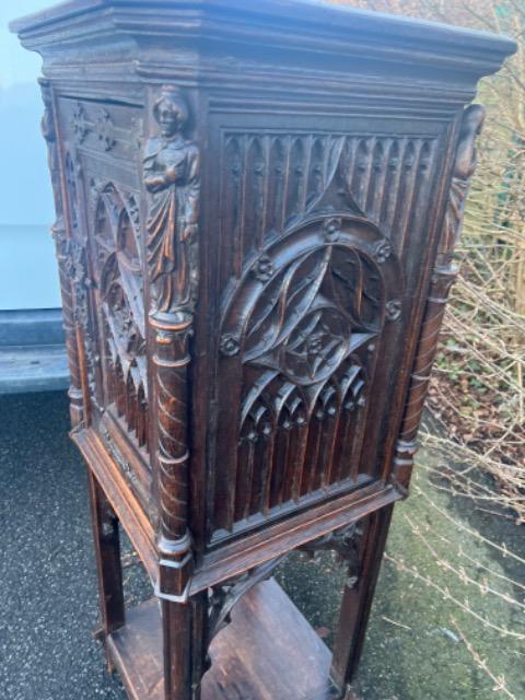 GOTHIC CABINET 