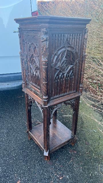 GOTHIC CABINET 