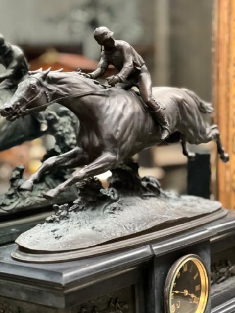 BRONZE HORSE STATUE 