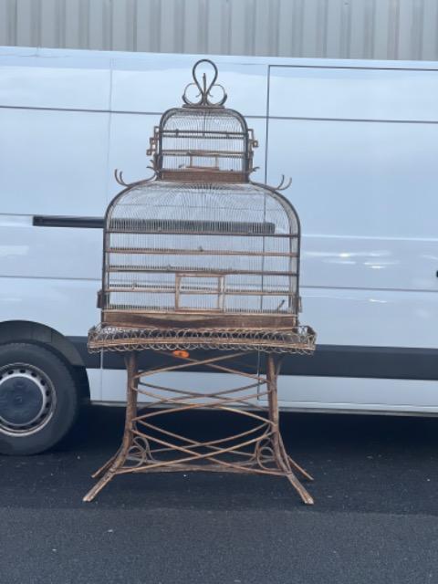 WOODEN BIRDCAGE 