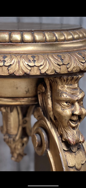 WOODEN CONSOLE 