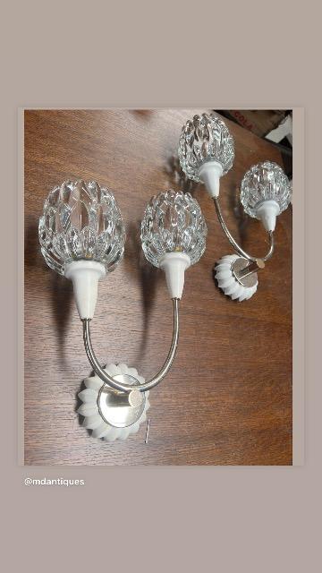 PAIR GLASS LAMPS 