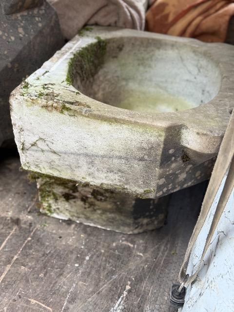 MARBLE POTS 