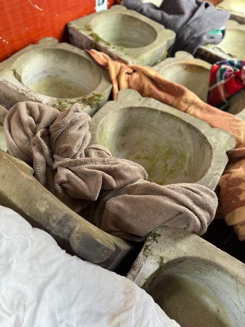 MARBLE POTS 