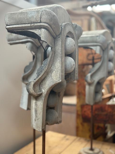 SET OF 3 ZINC ORNAMENTS 